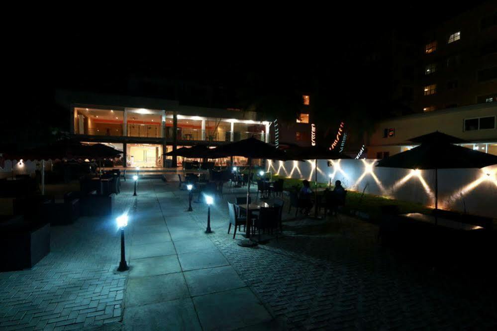 Tivoli Hotel Seafront Ikoyi Aliayabiagba Exterior foto